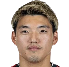 堂安律头像