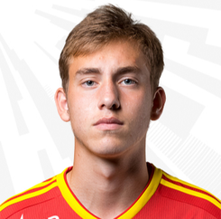 鲁斯兰·库尔头像