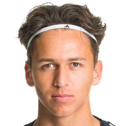 阿德里安·尼尔森·佩雷拉头像